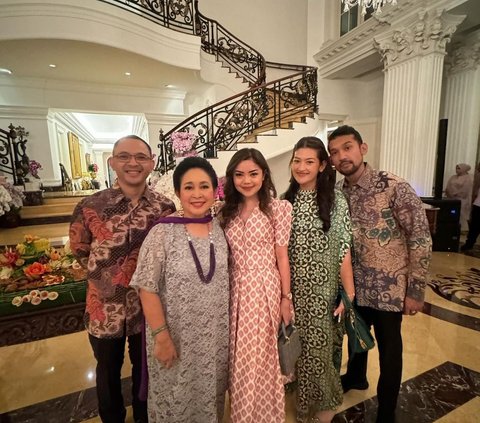 Moment of Fun with Cendana Family Celebrating Eid, Portraits of Titiek Soeharto and Didit Hediprasetyo Caught Attention