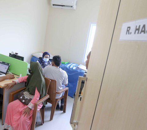 FOTO: Calon Jemaah Haji Ikut Vaksinasi Meningitis, Ini Manfaatnya