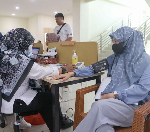 FOTO: Calon Jemaah Haji Ikut Vaksinasi Meningitis, Ini Manfaatnya