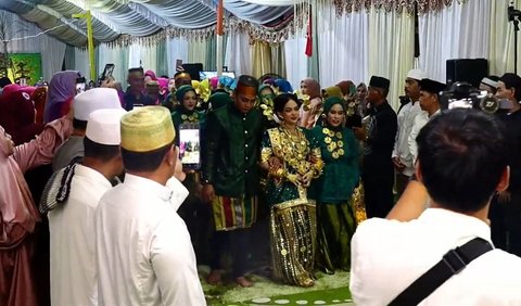 Tak sedikit yang mendoakan Putri Isnari agar diberikan kelancaran hingga hari H.