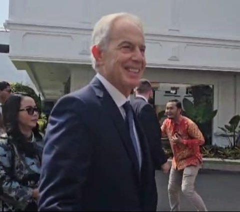 Menlu China dan Mantan PM Inggris Temui Jokowi di Istana, Ini yang Dibahas
