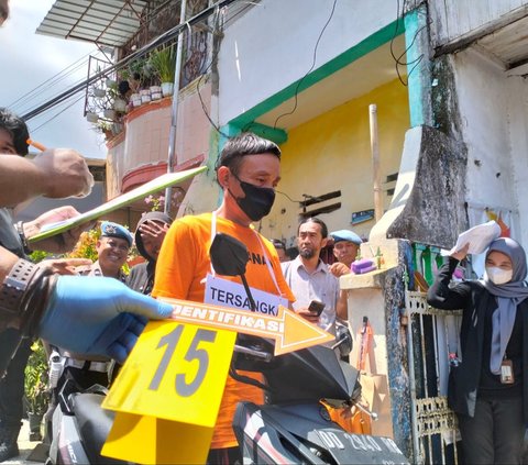Ini Tampang Suami di Makassar Bunuh Lalu Cor Jasad Istri Selama 6 Tahun, Santai Saat Jalani Rekonstruksi