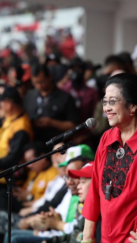 <br><br>Hasto Sebut Megawati Ajukan Amicus Curiae sebagai Warga Biasa, Bukan Ketum PDIP atau Presiden Kelima