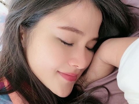 Penampilan Terbaru Bella Bonita Istri Denny Caknan Sudah Kembali Langsing Usai Melahirkan Anak Pertama 2 Bulan Lalu