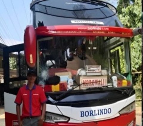 Blessings from Makassar Bus Driver Inviting Passengers to Eat at In-Laws' House During Eid, Receives Rp100 Million Donation and Gets Promoted