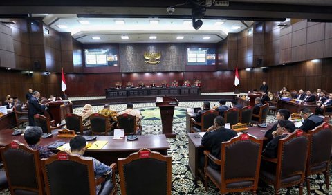 Djayadi mengatakan peningkatan kepercayaan publik seiring MK sedang menyidangkan sengketa Pilpres 2024.<br>