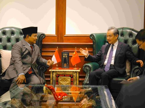 Menhan Prabowo Terima Kunjungan Menlu China Bahas Kerja Sama Pertahanan