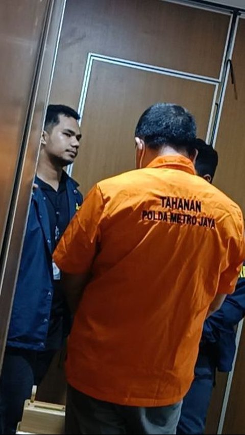 Polisi Bakal Panggil Kakak dari Abraham yang Perintahkan Buang Pelat Dinas TNI Usia Viral<br>
