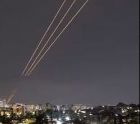 Timur Tengah Membara: Diserang Israel, Iran Tutup Penerbangan Komersil dan Beri Peringatan di TV