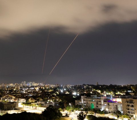 Iran Klaim Hancurkan Drone Milik Israel di Langit Isfahan