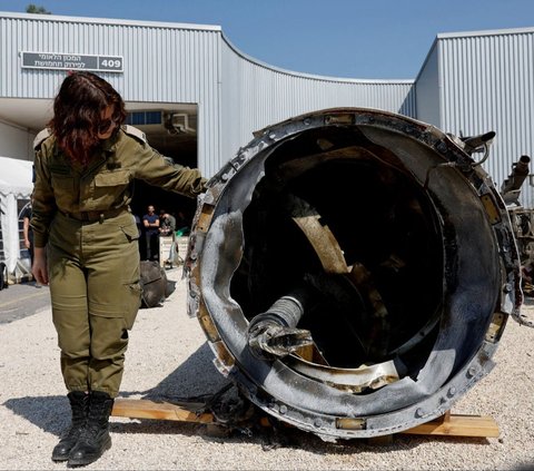 FOTO: Wujud Rudal Balistik Iran yang Gagal Tembus Israel, Diperkirakan Bawa Hulu Ledak Setengah Ton