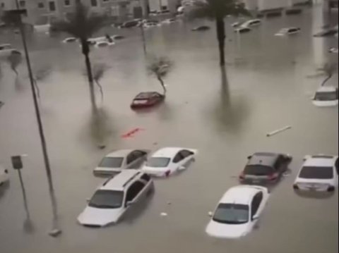 Viral Video Dubai Sky Turns Green After Massive Flood, Scientists Unable to Determine Exact Cause