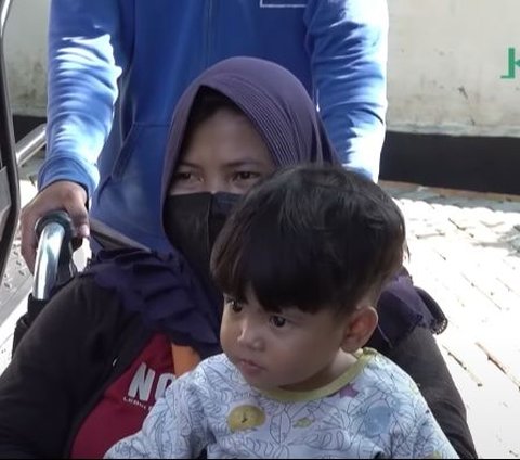 Sakit Hati Tiga Kali Gagal Nikah Karena Diselingkuhi, Pria Ini Nikahi Wanita Disabilitas 'Alhamdulillah Bahagia'