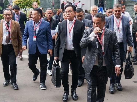 Hakim MK Potong Sesi Bicara Hotman Paris & Ketua KPU: Pertanyaan Bapak Apa?