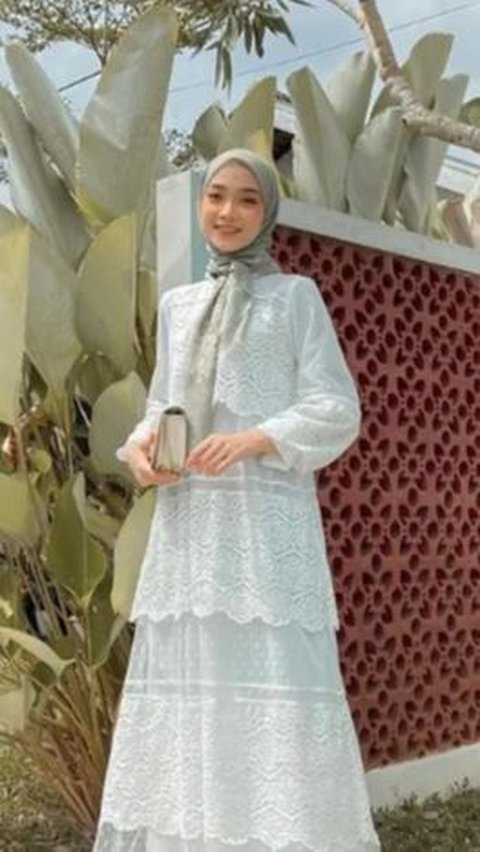 4. Gamis Tile