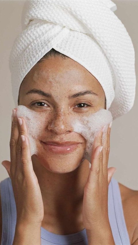 Use Facial Wash to Cleanse Your Face
