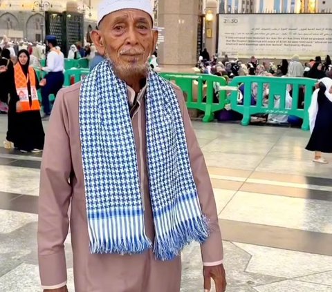 Pak Cepi Tukang Parkir 75 Tahun yang Viral Kembali di Make Over di Tanah Suci, Begini Potretnya
