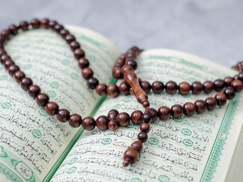 Menyelami Makna Surat Al-Fatihah Sebagai Pembuka dalam Alquran