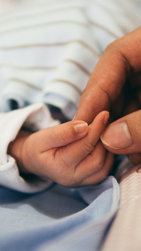 <b>Mitos Bayi Terlilit Tali Pusar, Simak Ulasannya yang Umum Dipercaya</b><br>