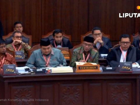 Allegedly Sleeping During the 2024 Presidential Election Dispute Hearing, Chairman of KPU and Chairman of Bawaslu Reprimanded by Chairman of MK