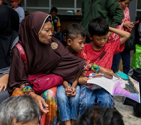 Selain itu, dengan buku bacaan ini dapat menambah minat baca serta wawasan dan pengetahuan anak. Foto: Liputan6.com / Angga Yuniar