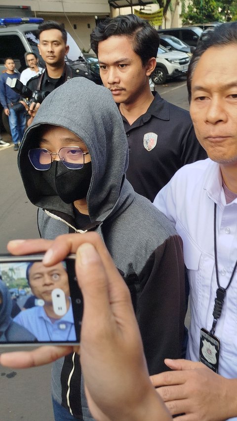 Ditangkap Polisi, Ini Tampang Petugas Damkar yang Cabuli Anak Kandung