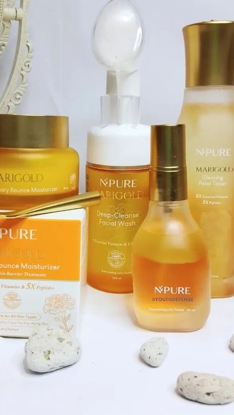 10. N'Pure Marigold Deep Cleanse Facial Wash<br>