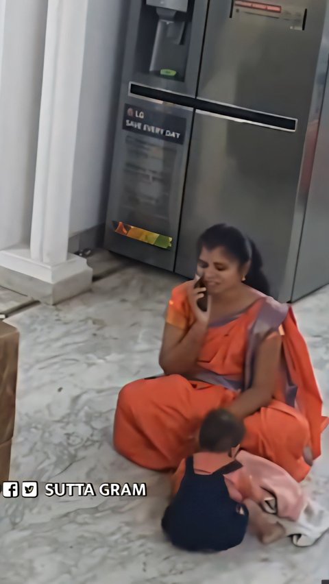 Make Irritated! Too Busy Chatting on the Phone, Mother Accidentally Puts Child in the Fridge, Only Realizes When Husband Asks About the Little One.