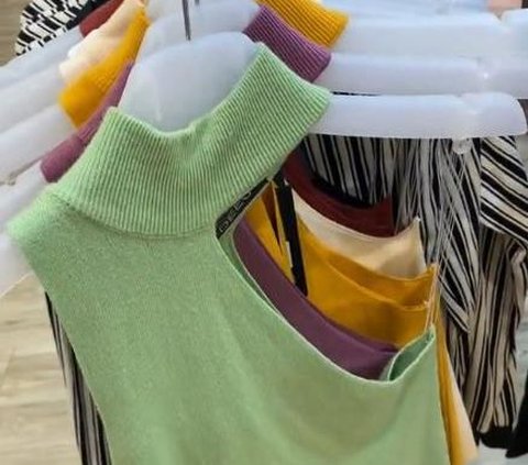 Walking in the Mall, Man Finds Women's Clothes with Weird Design with One Hole, Netizens: 'Positive Thinking is Good for Breastfeeding'