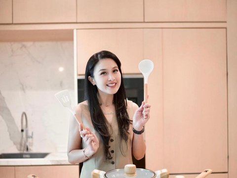 Dapur Mewah Sandra Dewi