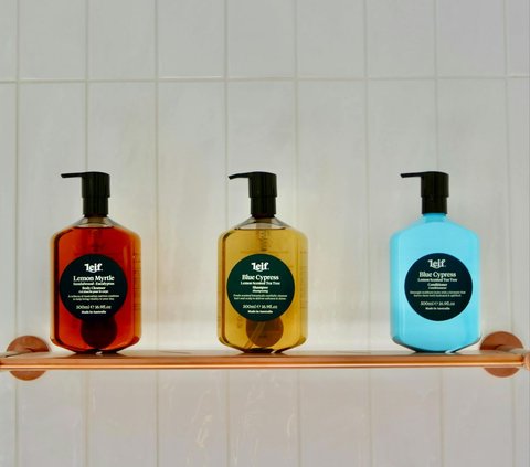 Apa Bedanya Antara Body Wash, Body Soap, dan Shower Gel?