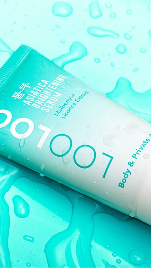 Leher hitam dapat membuat tidak percaya diri pada penampilan.Simak rekomendasi skincare berikut untuk mencerahkan kulit leher!