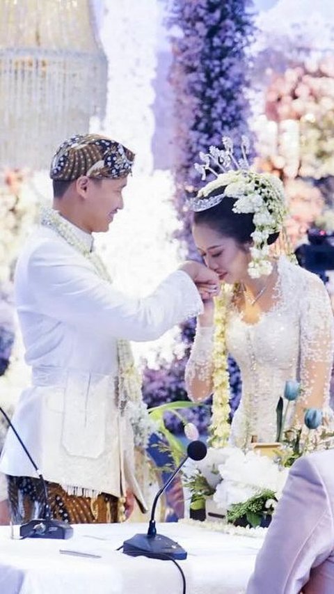 Potret Pernikahan Putri Ketua MPR dengan Anak Bos LPS, Diberi Pesan 'Jangan Bandingkan Suamimu sama Lelaki Lain'
