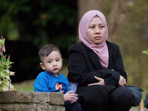 Bahagianya Sus Rini Diajak Lagi ke London, Foto Bareng Nagita Slavina Bak Sahabat