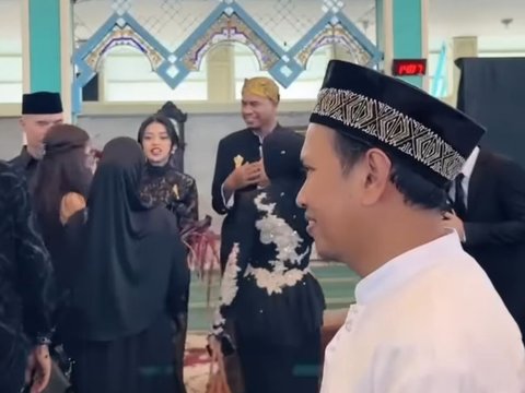 Potret Sederhana Pernikahan Putri Andra Dewa 19, Akad di Masjid Hanya Dihadiri Sahabat