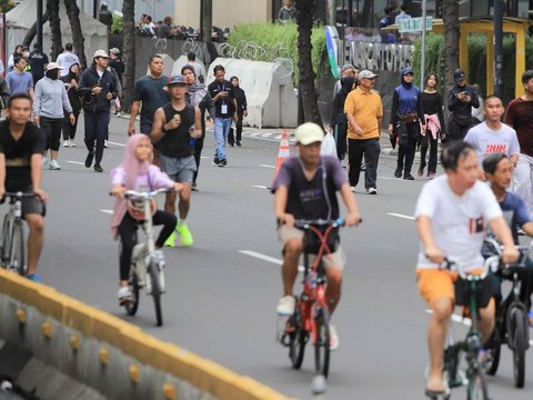 FOTO: Setelah Nikmati Libur Lebaran, Warga Jabodetabek Bondong-Bondong Berolahraga di Hari Bebas Kendaraan Bermotor Jakarta