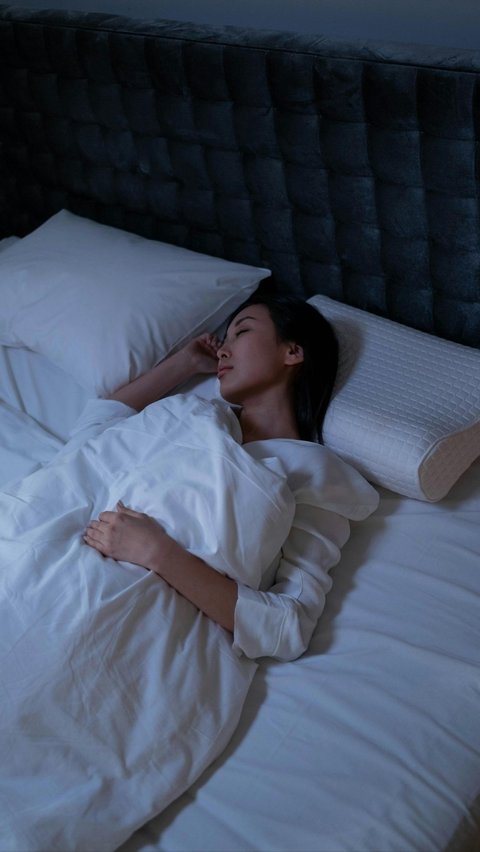 5 Tips Ampuh Taklukkan Insomnia, Dijamin Bikin Tidur Seketika!