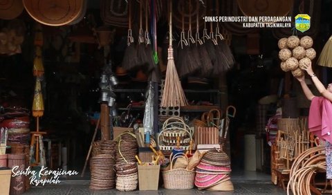 Hadirkan Aneka Perabot Rumah Tangga