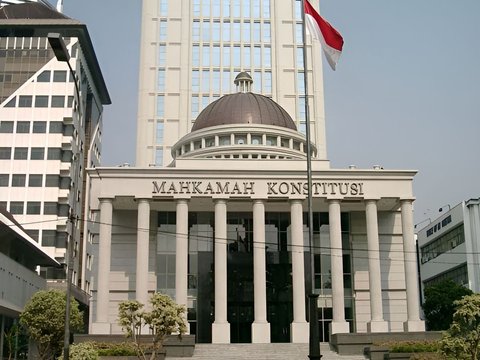 A series of facilities of the Chief Justice of the Constitutional Court that are said to still be used by Jokowi's in-law, Anwar Usman