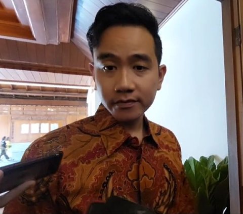 Tak Hadiri Sidang Putusan Sengketa Pilpres, Gibran Ngantor di Balai Kota Solo