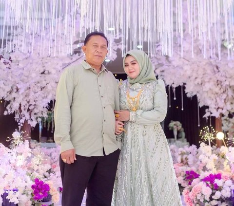 Potret Kompak Tiga Ibu Mertua Putri Isnari yang Semuanya Cantik, Paling Muda Mantan Pedangdut