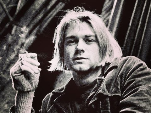 Fakta Menarik Kurt Cobain, Seorang Musisi Terkenal yang Pernah Lempar Gitar Ke Wajah Penonton Saat Konser