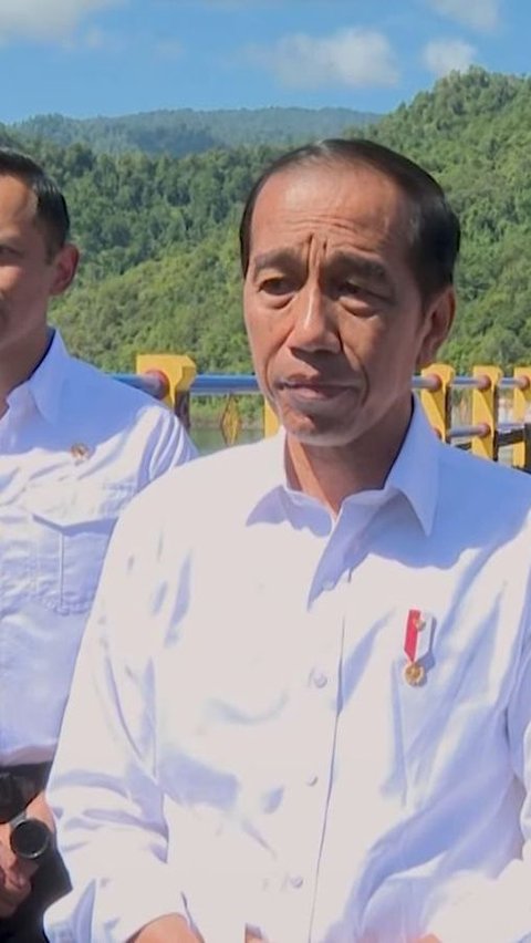 Habiskan Rp161 Miliar, Jokowi Resmikan 46 Kilometer Jalan Daerah di Gorontalo