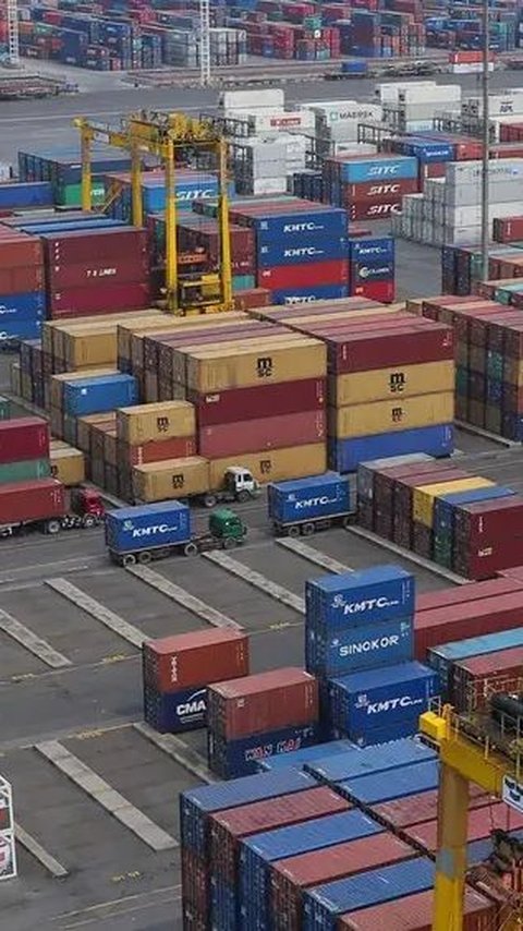 Neraca Perdagangan RI Surplus Lagi, Totalnya Rp72,62 Triliun di Bulan Maret 2024