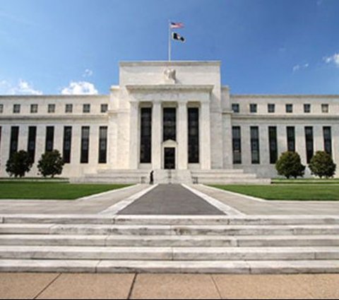 Suku Bunga Acuan The Fed Diprediksi Tak Jadi Turun Karena Ini