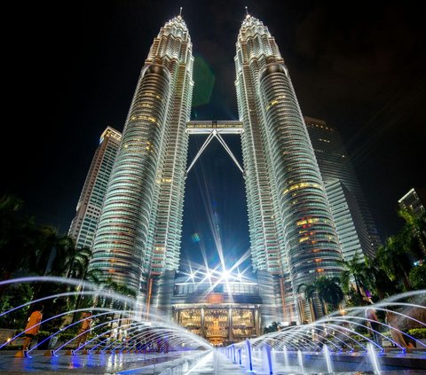 12 Tempat Wisata Kuala Lumpur yang Indah dan Menakjubkan, Wajib Dikunjungi