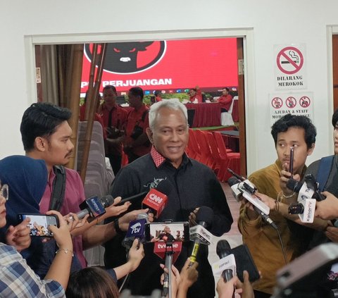 PDIP Honor Council Responds to Jokowi and Gibran's Status: 