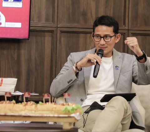 Sandiaga Uno Speaks Out About the Issue of Imposing Tourism Fees Through Airline Tickets