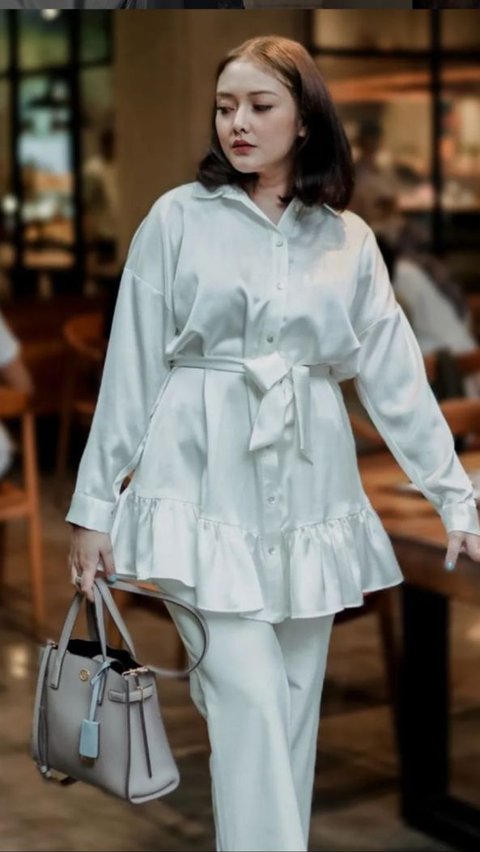 x Fakta Sosok Suci Winata Istri Ke-4 Ari Sigit Cucu Soeharto, Baru Saja Melahirkan