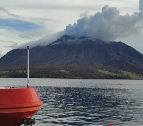 Emisi Gas Gunung Ruang Tidak Sebabkan Hujan Asam, Ini Penjelasan BRIN